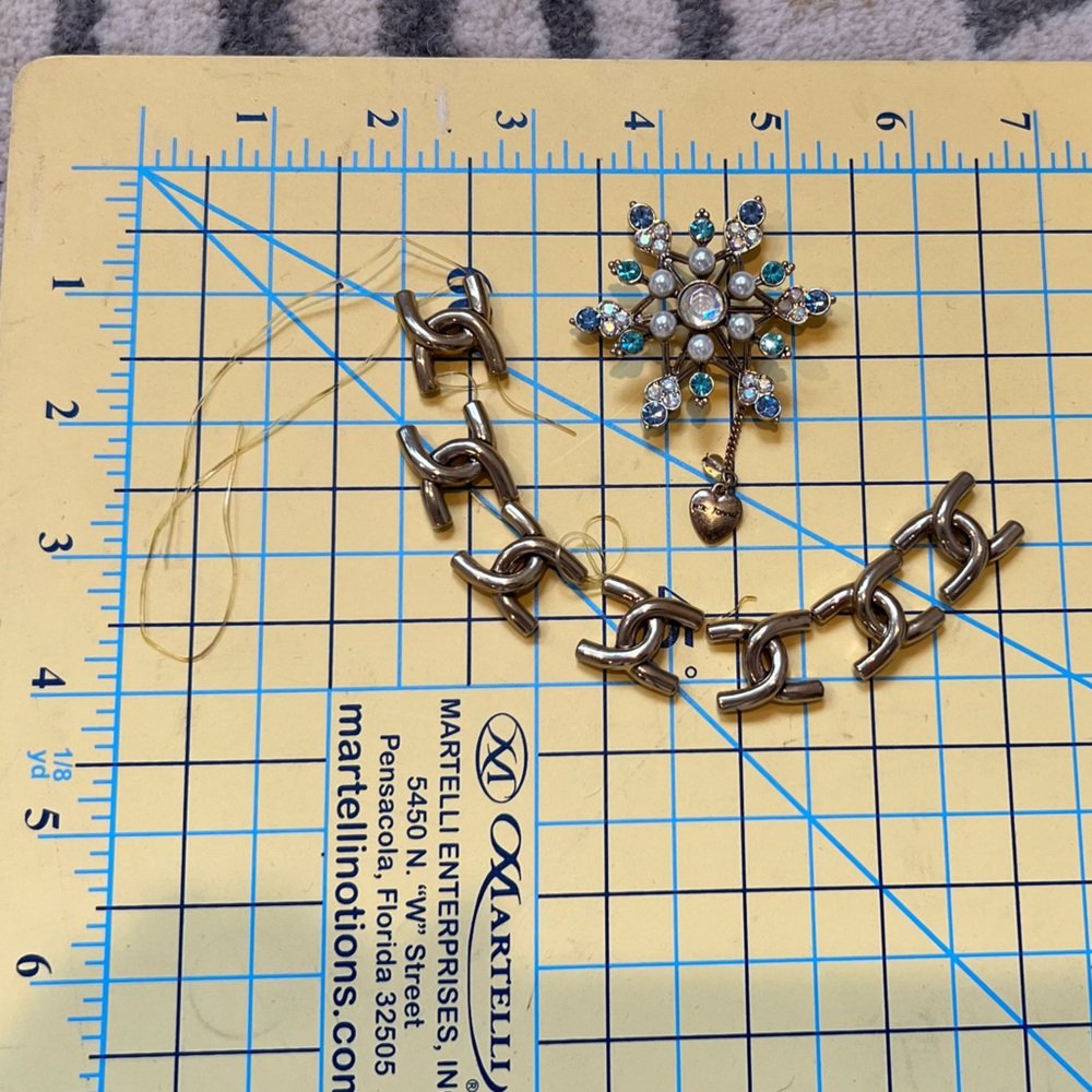 VINTAGE Y2K Betsey Johnson bracelet pieces